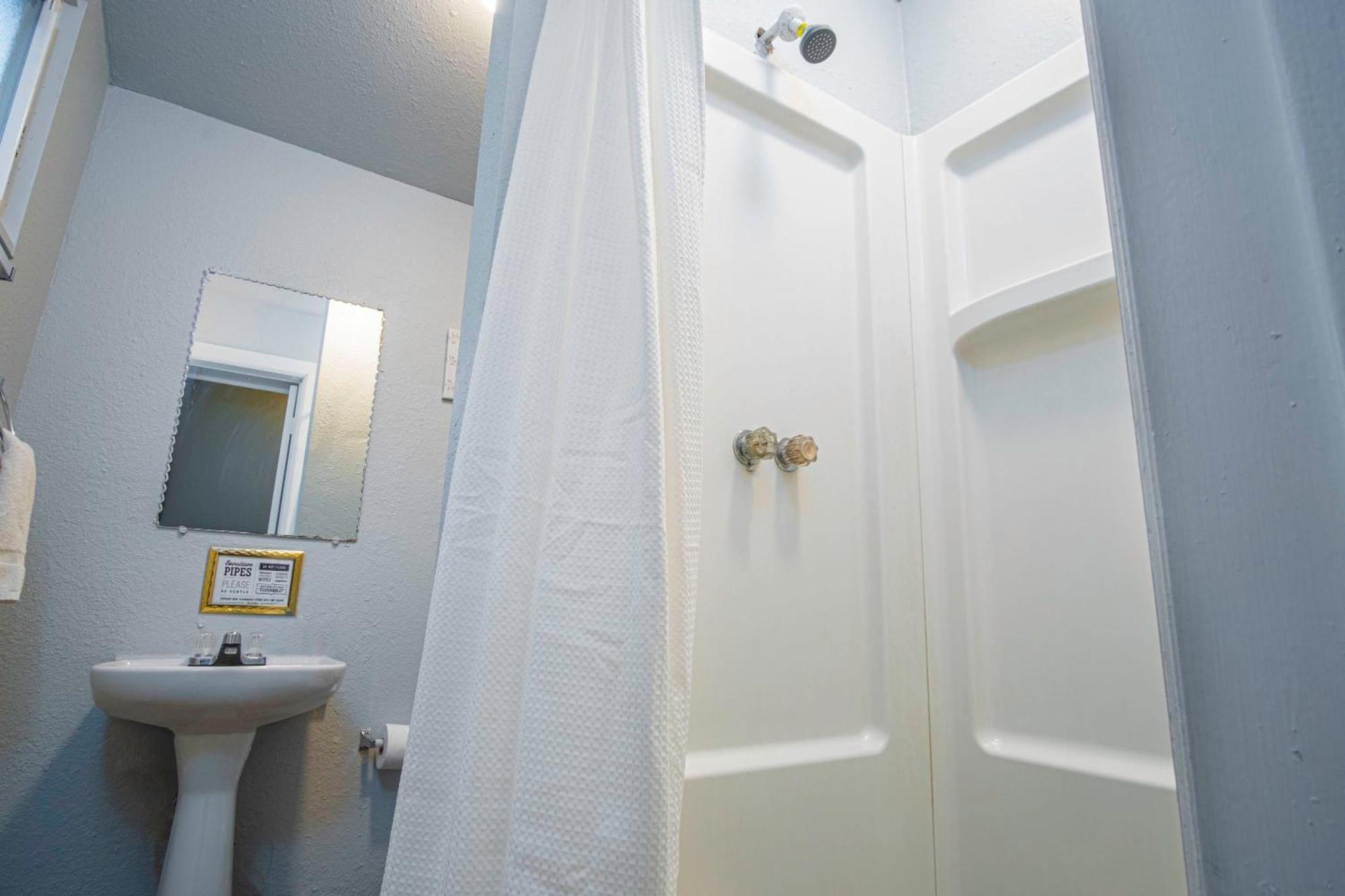 Downtown Accessible New 1Br1Ba Cozy Studio San Antonio Buitenkant foto